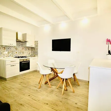 Apartment Holidayhouse Orchidea Sassari